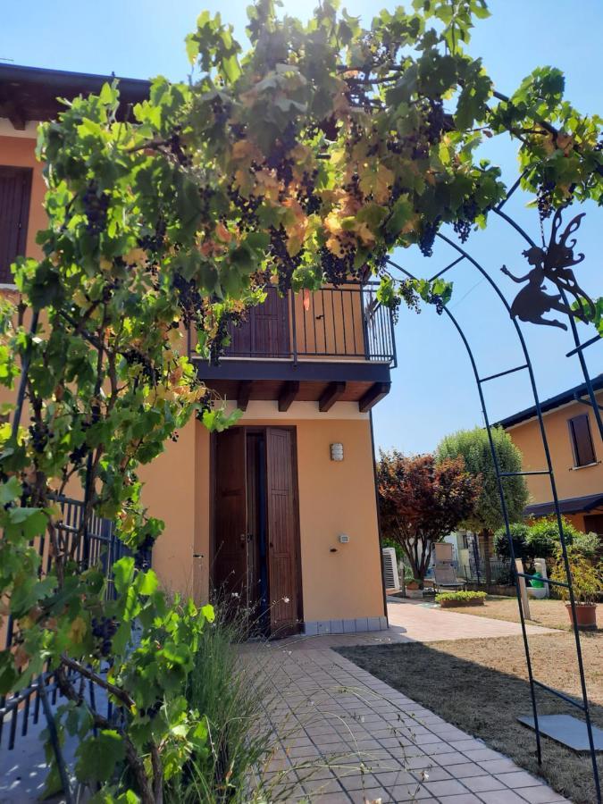 Acero Rosso B&B In Franciacorta Erbusco Kültér fotó